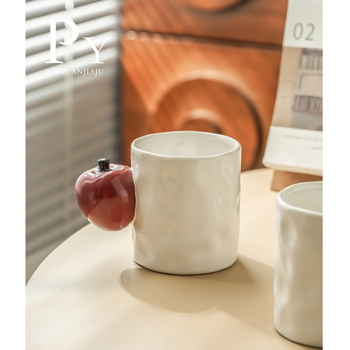 Pár keramických hrnčekov s ovocným karikatúrnym motívom, na čaj a kávu, mikrovlnná rúra bezpečné, s držadlom