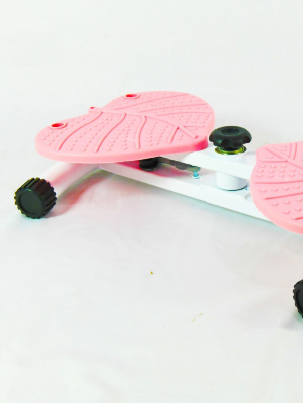 Viacfunkčný stroj na otáčanie pása – oceľová rúra a polyetylénová konštrukcia, na chudnutie pása a formovanie nôh