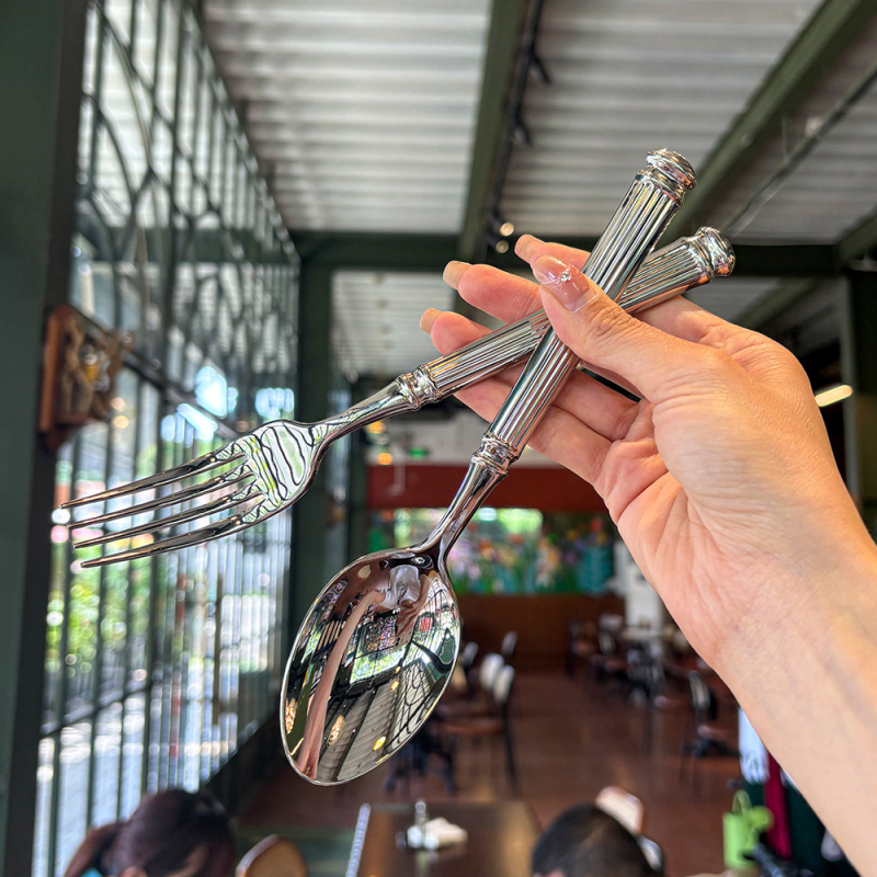 Sada príborov s dizajnom Roman Pillar – nôž, vidlica a lyžica, 304 nerezová oceľ, zrkadlové leštenie, ručná výroba, západný minimalistický štýl