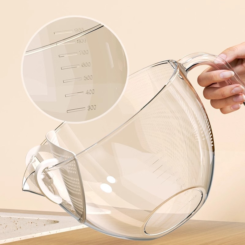 Căniță de măsurat din plastic cu filtru, grad alimentar, pentru ouă și lichide, cu sită de filtrare