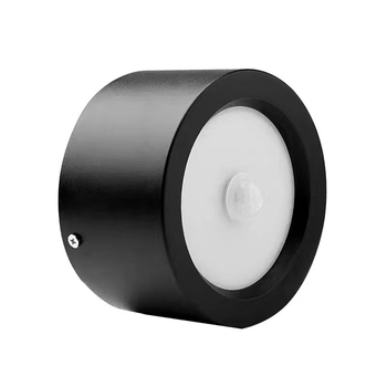 Cylindrické LED svetlo s IR radarovým senzorom, povrchová montáž, 220V