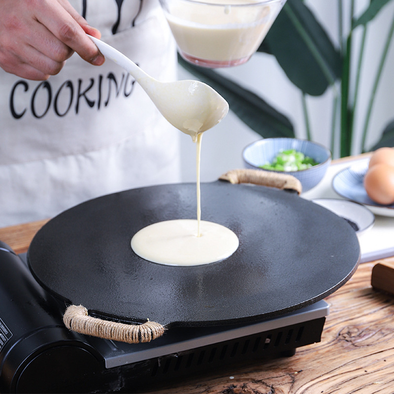 Panvica na palacinky z liatiny – nepriľnavý povrch, viacvrstvové dno, kompatibilný so všetkými sporákmi