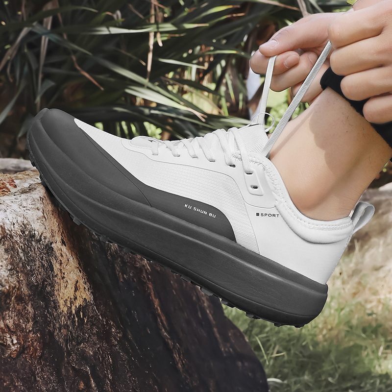 Pánske turistické topánky - horný Mesh+TPU, podrážka MD+Rubber, stielka EVA, šnúrkové zapínanie, stredná výška päty 3-5 cm