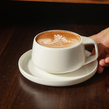 Keraminis kavos puodelių ir padėkliuko rinkinys, latte puodelis, minimalistinis stilius, namų naudojimui