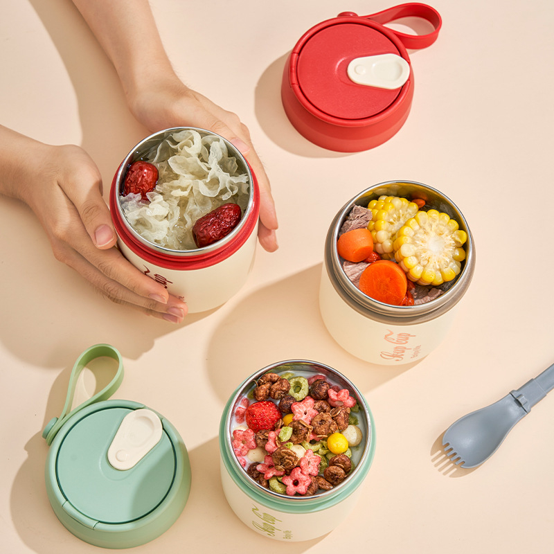 Nerezový pohár na raňajky s viečkom a lyžičkou, dvojvrstvová izolácia, guľatý prenášací pohár na kašu a mlieko