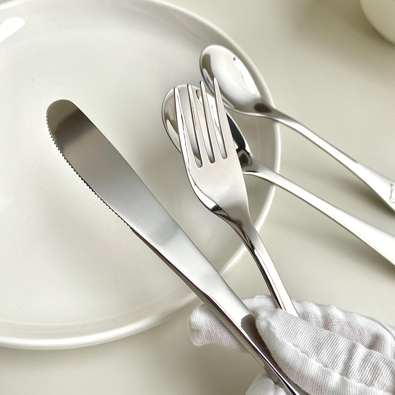 Detská sada noža, vidličky a lyžičky z 304 nerezovej ocele, zrkadlové leštenie, jednobarevný dizajn, moderný minimalistický štýl