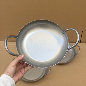 Kórejský štýl z nehrdzavejúcej ocele 304, horúci hrniec s dvojitými uchami, ploché dno, objem 2,1–4 l