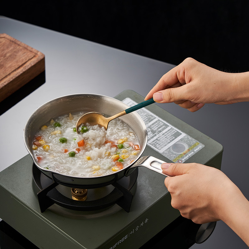 Panvica na smaženie z 316 nerezovej ocele, trojvrstvové dno, nepřilnavá povrchová úprava, kompatibilná s plynovým a indukčným varičom