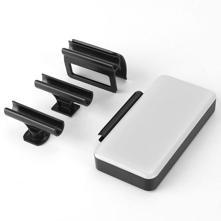 Мини запълваща светлина за телефони и камери, 5W, 10 нива на яркост, вградена батерия, размери 11×5.4×1.2 cm