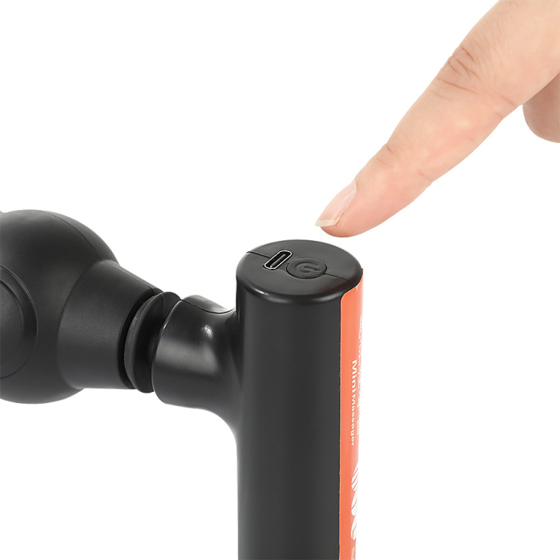 Mini prenosná masážna pištoľ s bezkartáčovým motorom, 4 rýchlosti, 1 nadstavca, výdrž batérie 1–3 h, hluk do 36 dB