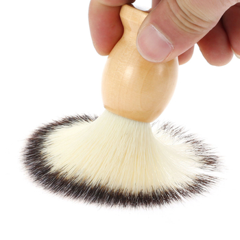 Drevená kefka na čistenie tváre a brady – ručná, pre mužov, vhodná pre všetky typy pleti