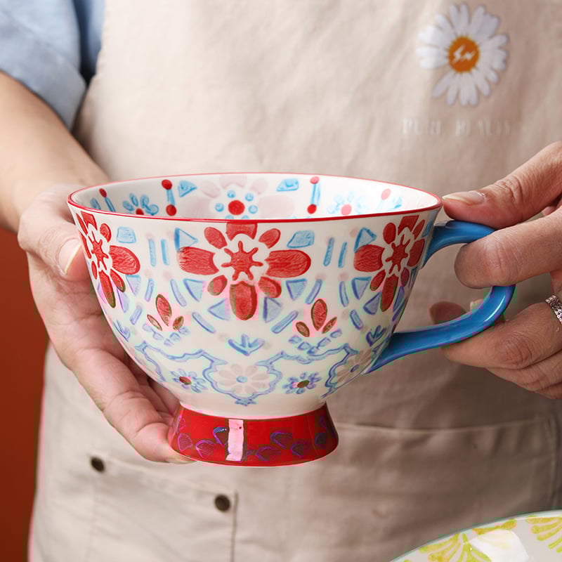 Keramická šálka, guľatý tvar, ľahký luxusný štýl, vzor kvetov, vhodná do mikrovlnky