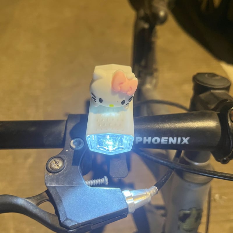 Предна велосипедна светлина за нощно каране — сладък карикатурен дизайн, съвместима с планински пътища (Модел: ltao1025187043; Тип светлина: предна; За: нощно каране; Функция: предупредителна светлина)