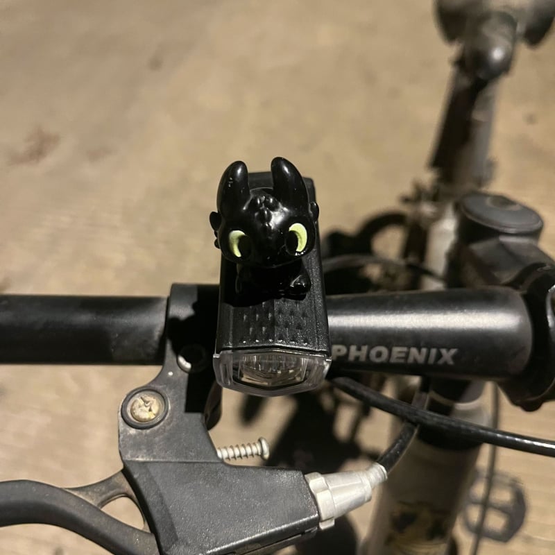 Предна велосипедна светлина за нощно каране — сладък карикатурен дизайн, съвместима с планински пътища (Модел: ltao1025187043; Тип светлина: предна; За: нощно каране; Функция: предупредителна светлина)