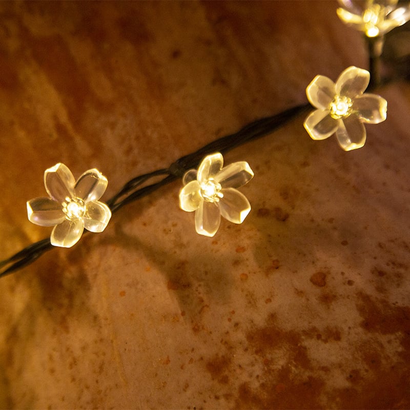 Solárna LED girlanda s kvietkami sakury na vonkajšiu terasu, GS5896, 0,05W na LED, IP65, Vstupné napätie ≤36V, Napájanie batériou/USB/solárne/DC