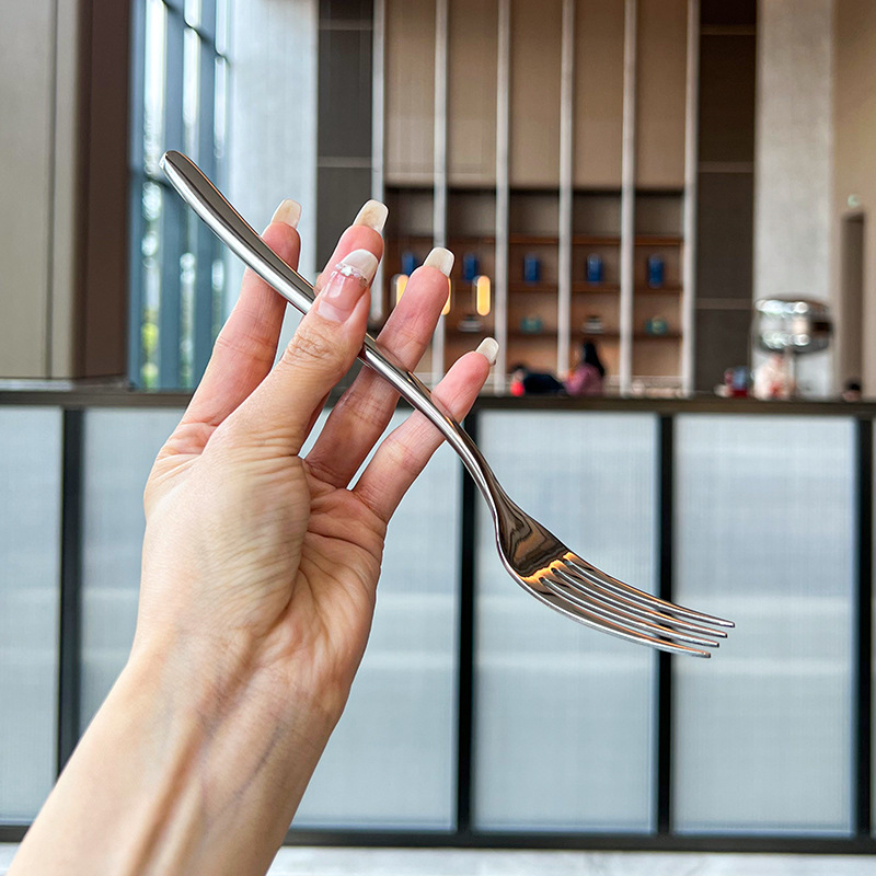 Set lyžíc s kruhovou hlavou z 316 nerezovej ocele, zrkadlovo leštené, moderný minimalistický štýl, model C284D