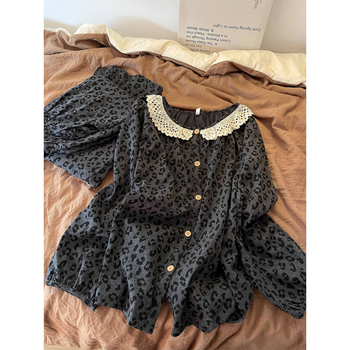 Set de pijama leopard cu broderie florală, în stil lux lejer, țesătură acrilică, țesătură groasă 201–250 g/m², guler răsucit, pentru toamnă–iarna