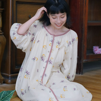 Jednodielne nočné šaty z 100% bavlny, antický štýl, tenká látka, dlhý strih