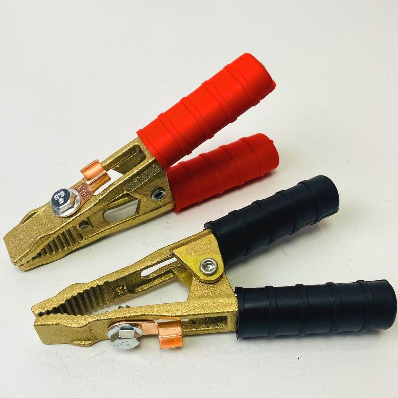 Klip akumulátora pre automobil z mosadzného tela s meďnatým jadrom, ťažká konštrukcia, čiastočne uzavretý dizajn