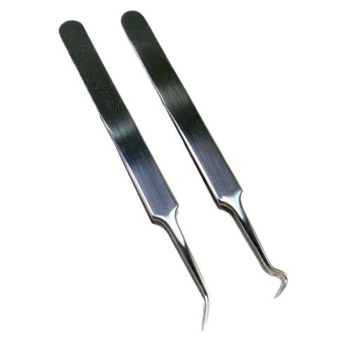 Snow Mary Sada ihiel na akné z nehrdzavejúcej ocele so zakrivenými a šikmými hrotmi