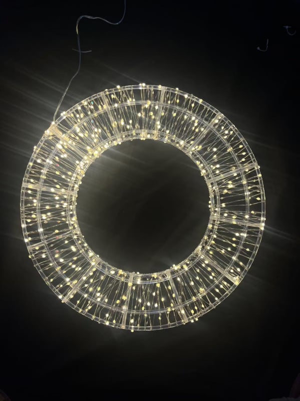 LED meďový drôt vianočný svetelný reťaz vonkajší, stromčekový tvar (1200 výkon; 220V DC; IP44; tlačidkové ovládanie; DC napájanie)