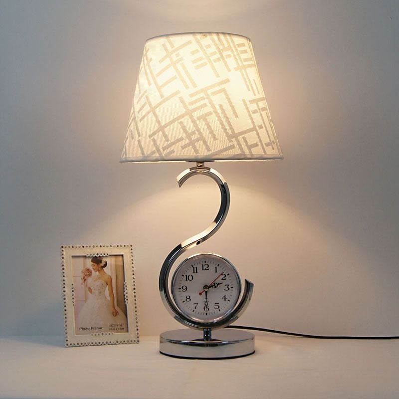 Stolná lampa LED, sklenené tienidlo, minimalistický moderný štýl, 110-240 V