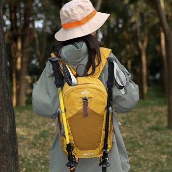 Turistický batoh - ultraľahký, vodeodolný, rozšíriteľný, unisex s vzduchovými popruhmi (Oxford materiál)