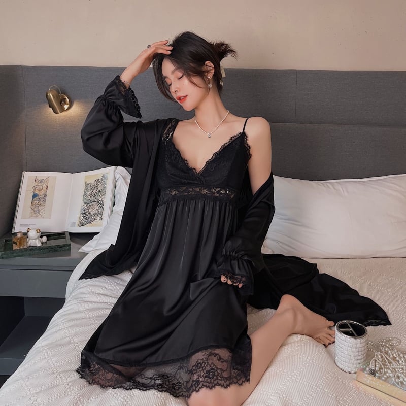 Dvojdielny set nočnej bielizne z ice silk, štýl Čistá túžba, dlhé nočné šaty s ramienkami, V-krk, polyester, extra hrúbka 301-350 g/m2