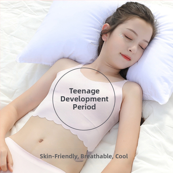 Szem-mentes edzőtop lányoknak pubertás idején — nylon anyag (70-80%), teljes kosár ultramodellált kosár, rögzített dupla vállpántok, spandex bélés, Little Singers márka, 7-12 éveseknek