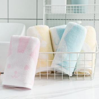 Detský bavlnený Jacquard uterák, 32S priadza, 80–100 g, prispôsobiteľné spracovanie