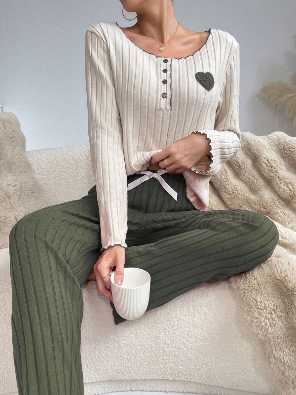 Velúrový pruhovaný pyžamový set, európsko-americký štýl, okrúhly výstrih, dlhé rukávy, dlhé nohavice, nositeľný aj ako vonkajšie oblečenie, domáce oblečenie