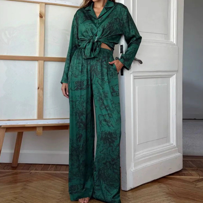 Set de pijamale din două piese - top cu mânecă lungă imprimat și pantaloni lungi, stil Euro-American, țesătură țesută 181-200 g/m²