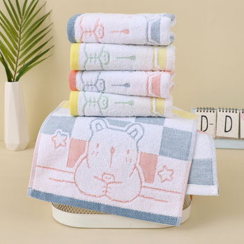 Detský bavlnený uterák, jacquardový vzor s kresleným motívom, 32s priadza, 50–80 g, prispôsobiteľný