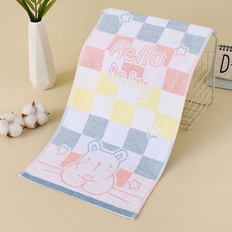 Detský bavlnený uterák, jacquardový vzor s kresleným motívom, 32s priadza, 50–80 g, prispôsobiteľný