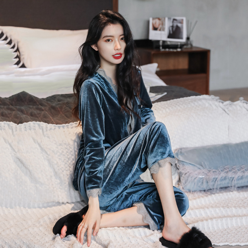 Sada dámskej pyžamy s otvoreným predným kardigánom, dlhé rukávy, dlhé nohavice, čipkovaný lem, polyester