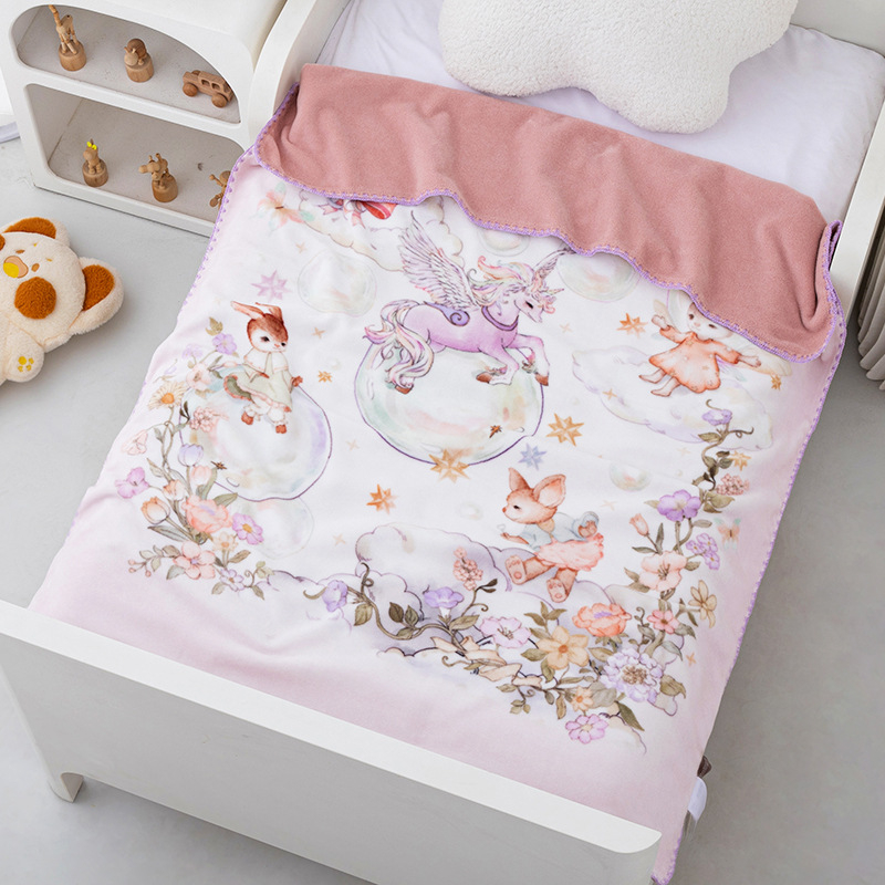 Objímajúca deka Mumu Bear, polyesterové vlákno, bez výplne, vzor cartoon, vhodná pre všetky ročné obdobia, bezpečnostná trieda B