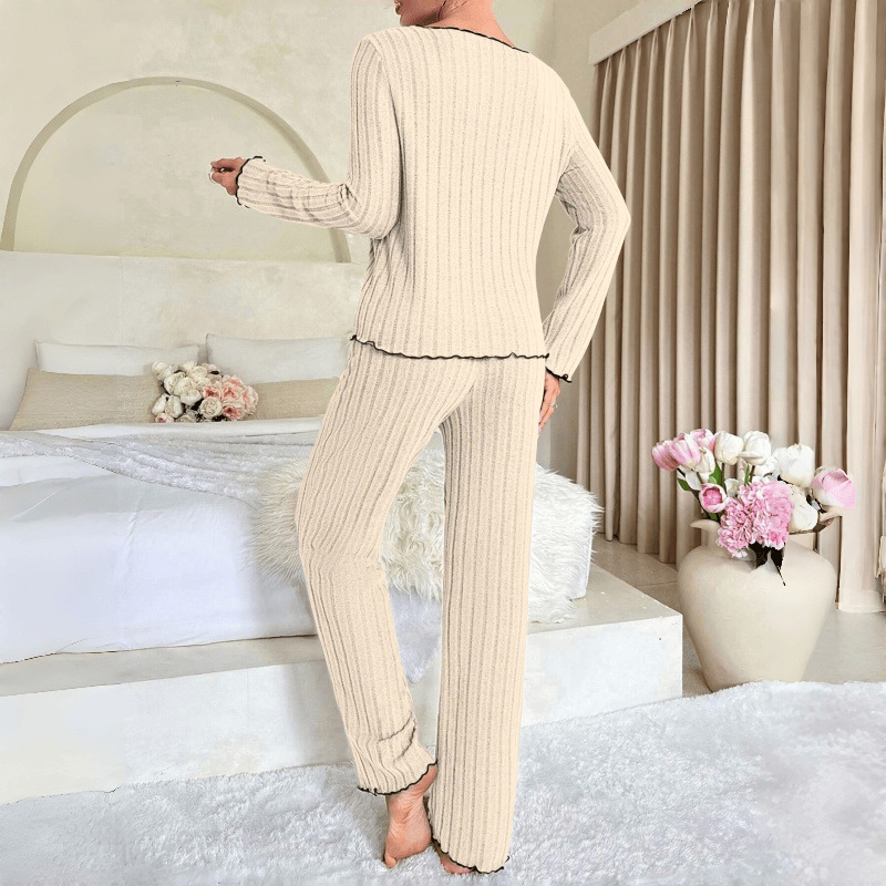 Dámsky nočný set z Brushed Rib (V-krk · dlhé rukávy · dlhé nohavice · 95% polyester, 5% spandex)