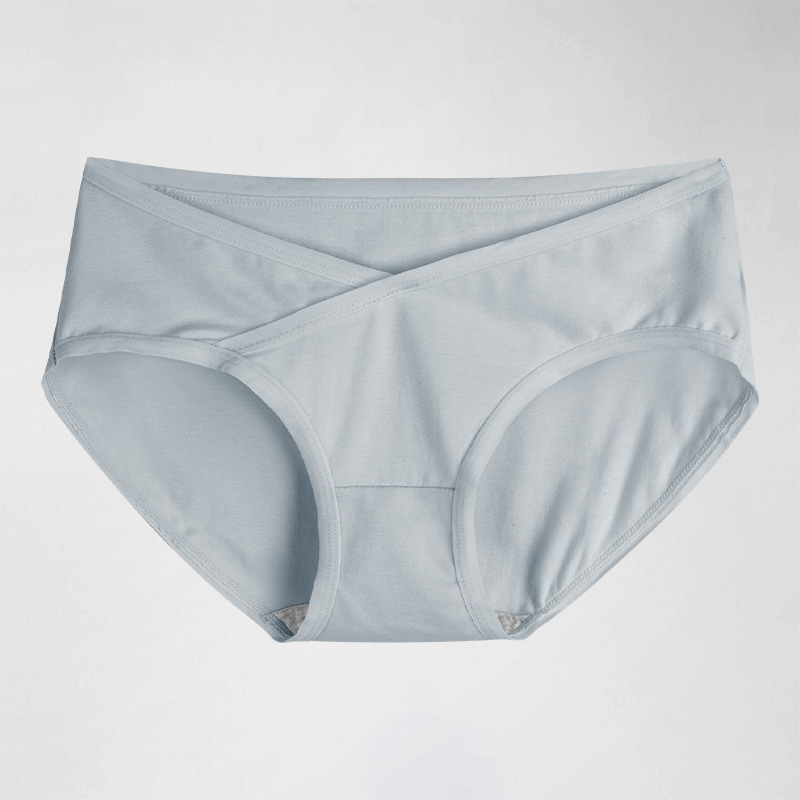 Дамски памучни бикини, средно висока талия, подплата на чатала 100% памук, едноцветни, подходящи за всички сезони