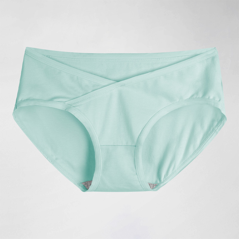 Дамски памучни бикини, средно висока талия, подплата на чатала 100% памук, едноцветни, подходящи за всички сезони