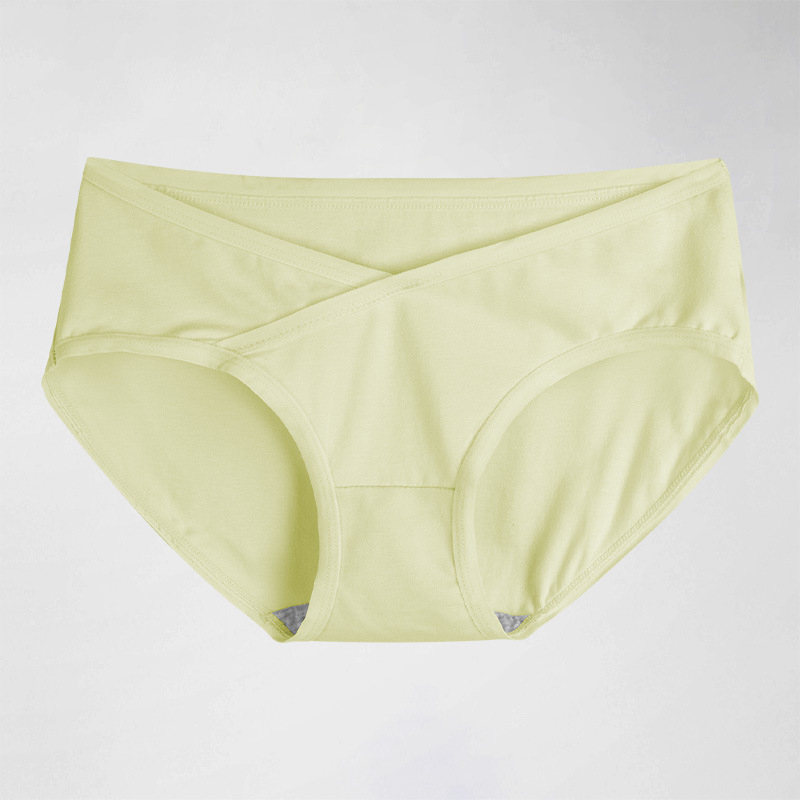 Дамски памучни бикини, средно висока талия, подплата на чатала 100% памук, едноцветни, подходящи за всички сезони