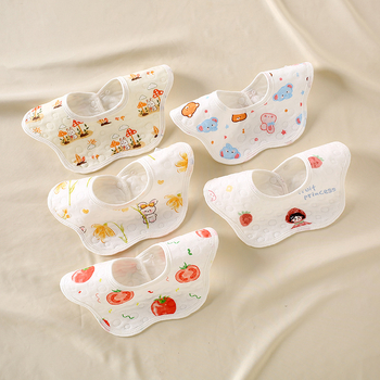 Detský bryndáčik z čistého bavlna (>95%), nepremokavý, cartoon vzor, pre deti 1–3 roky