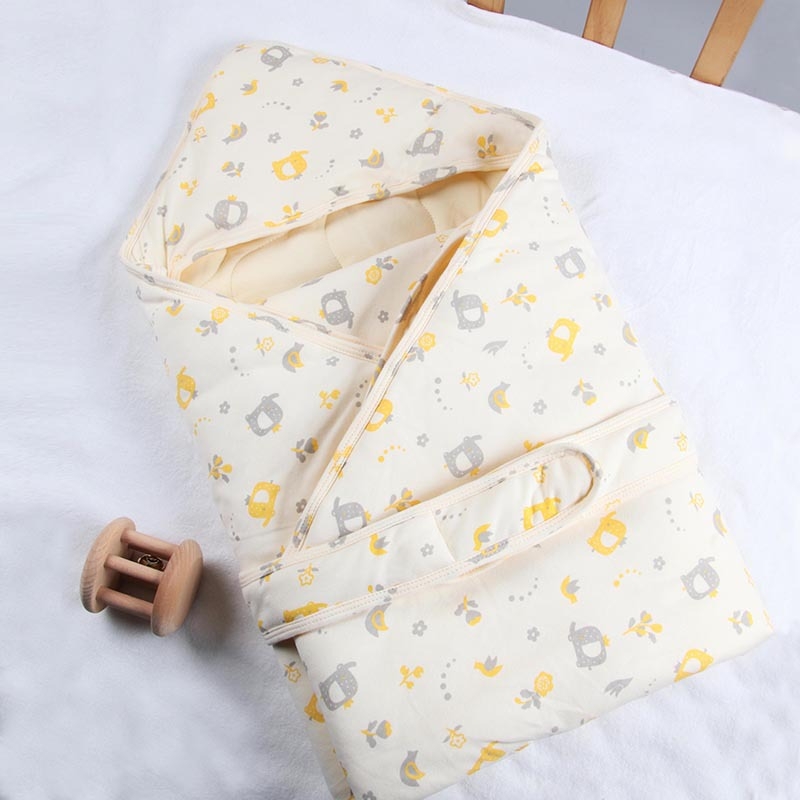 Detská zavinovacia deka – bavlnená látka nad 95%, výplň bavlna, motív cartoon, pre kojencov, vhodná na jeseň a zimu