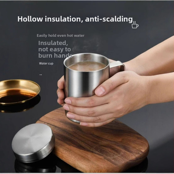 Nerezový hrnček s viečkom – dvojvrstvový izolačný cestovný hrnček