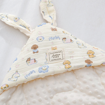 Одеяло за завиване на новородено с качулка – полиестерен пълнеж, чист памук, леко тегло под 0,5 кг, за пролет и есен