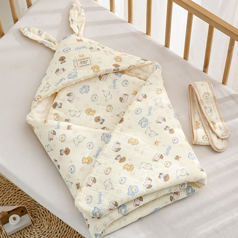 Одеяло за завиване на новородено с качулка – полиестерен пълнеж, чист памук, леко тегло под 0,5 кг, за пролет и есен