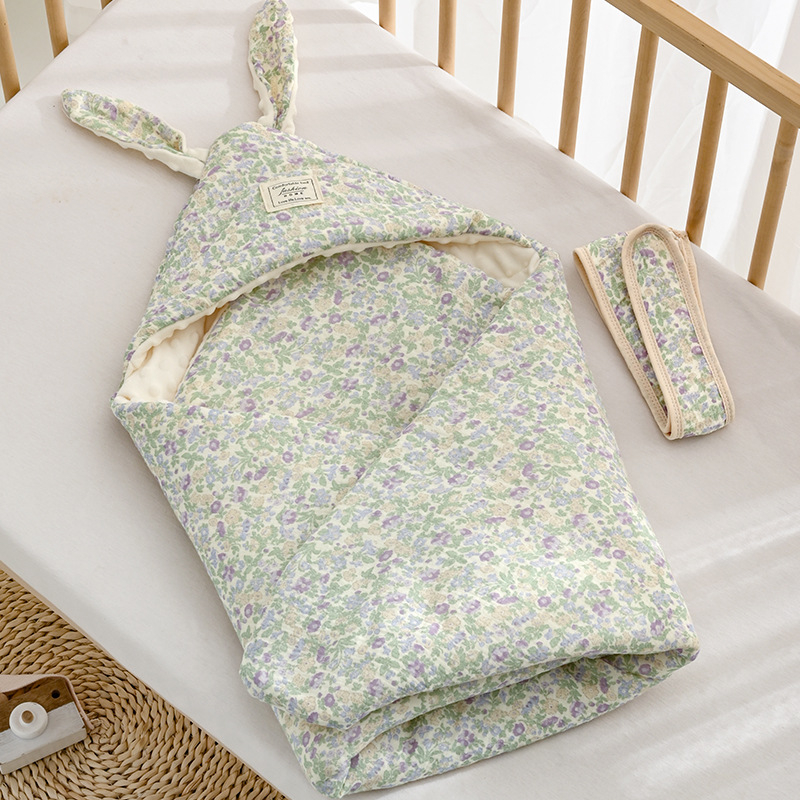 Одеяло за завиване на новородено с качулка – полиестерен пълнеж, чист памук, леко тегло под 0,5 кг, за пролет и есен