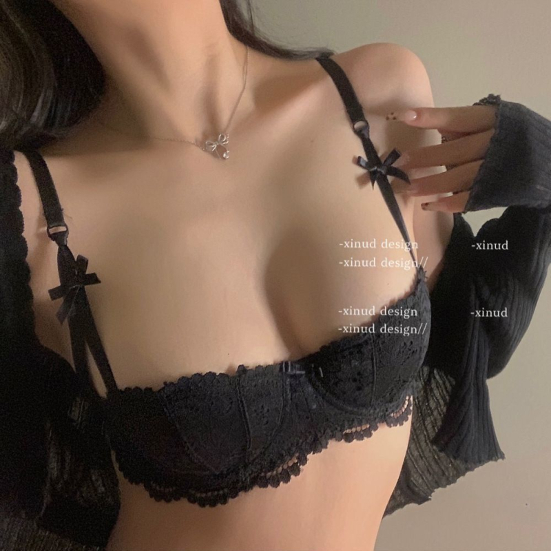 Podprsenka s 1/2 košíčkom, ultratenký tvarovaný košík, čipka, pevné dvojité ramienka, zadné zapínanie s dvojradom háčikov, nylon