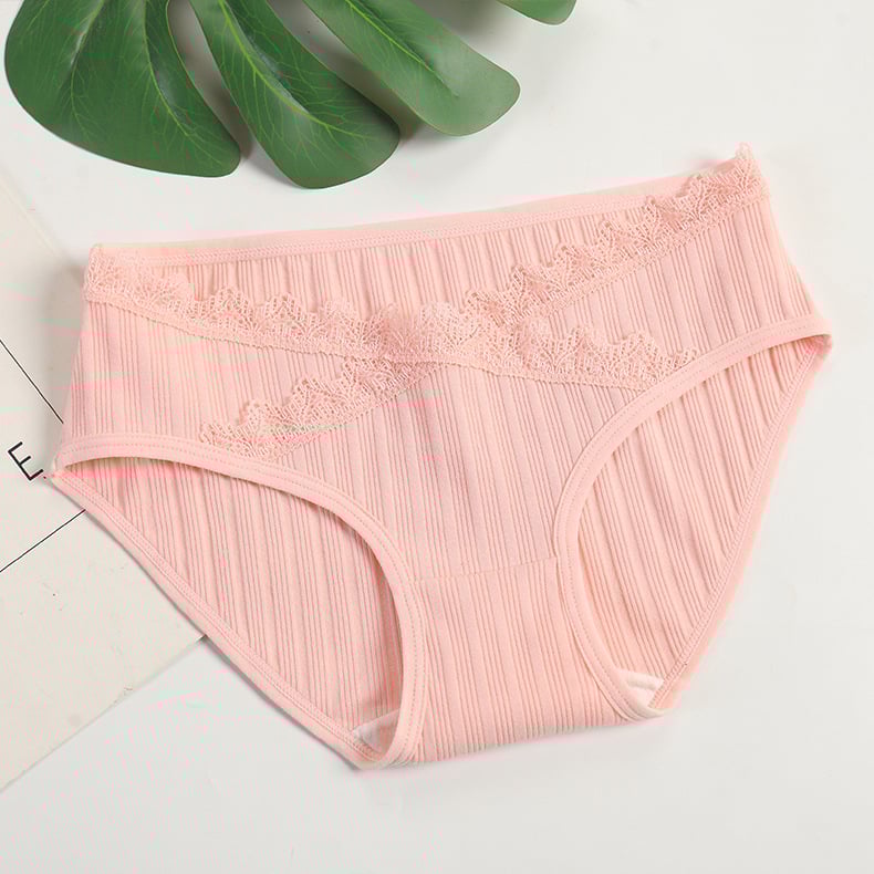 Tehotenské nohavičky s reliéfnym vzorom a nízkym pásom, hlavná látka 95% bavlna, výstelka rozkroku 100% bavlna, vhodné do všetkých sezón, podpora sedacích parti