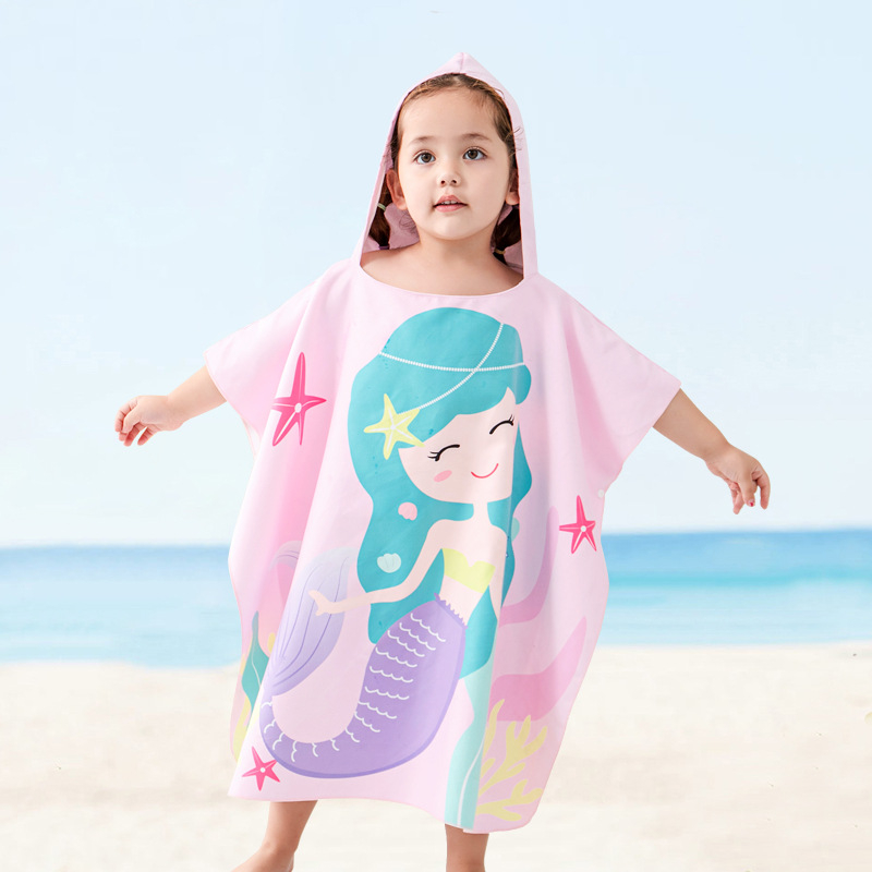 Детска хавлия за баня с качулка – абсорбираща, принтована тъкан с двустранно кадифено покритие; основен компонент 87%, вторичен 13%; GSM 200–300 g/m²; персонализиране: Да