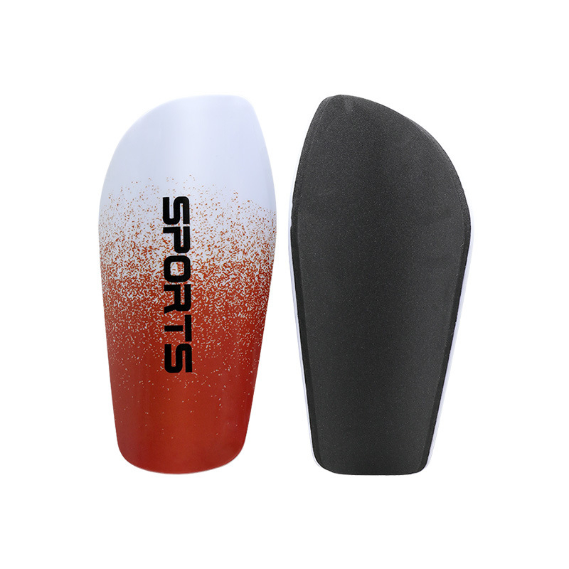 Štítník lýtka s krytím ponožky, hrubšia plastová vložka pre futbal